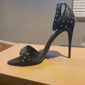 Steve Madden black shoes